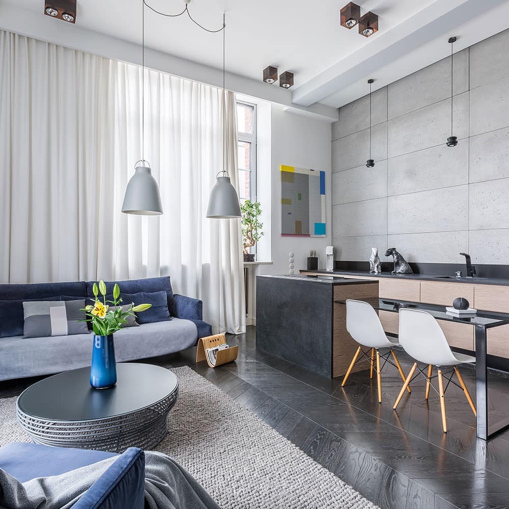 Appelez notre conseiller immobilier pour fixer un rendez-vous de visite pour le bien que vous avez repéré.
