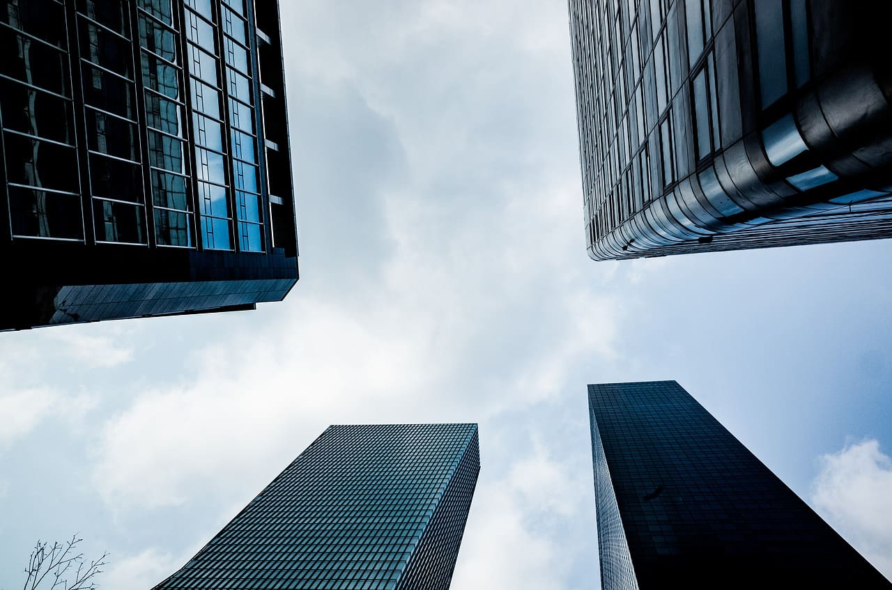 La société civile immobilière (SCI) est une des formes de société qu'il est possible de constituer pour créer une entreprise ayant à vocation la gestion de patrimoine, à court comme à long terme.