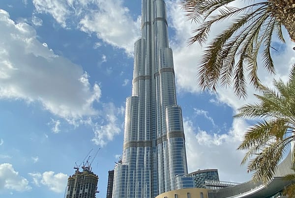 Dubai aux Émirats arabes unis – dépôt de capital social en France